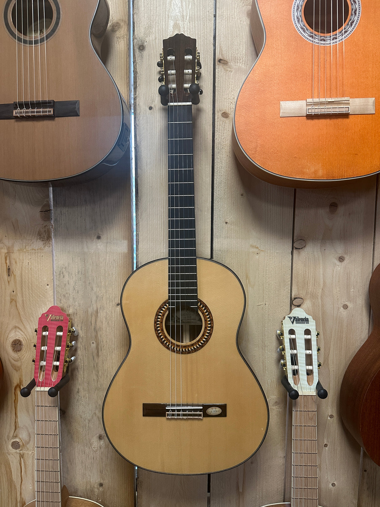 B-stock Salvador Cortez CS-110 – Klassieke gitaar met massief spruce bovenblad en palissander zij- en achterkant kopie