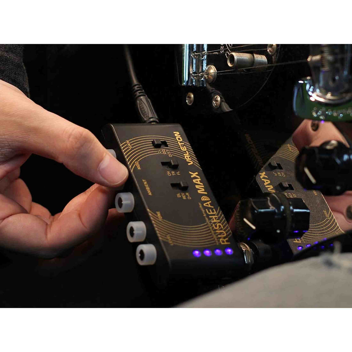 Valeton RH-100 Oplaadbare hoofdtelefoonversterker voor gitaar met drive, effecten en USB-oplaadfunctie