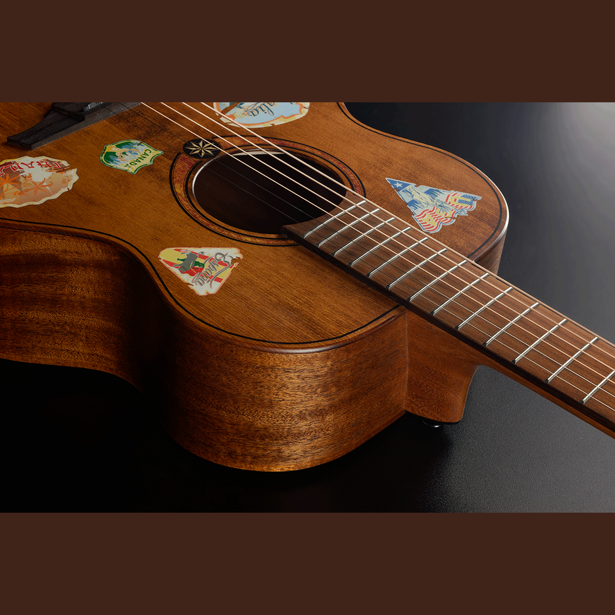 LÂG ESCAPADE-GTE Travel Elektro-Akoestische Gitaar