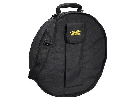 Boston BOB-16 Gigbag voor bodhran, 16", zwart cordura, 10 mm gevoerd, met riem en accessoiresvak