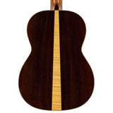 Salvador Cortez CC-140 – Klassieke gitaar met massief ceder bovenblad en driedelige palissander/esdoorn achterzijde