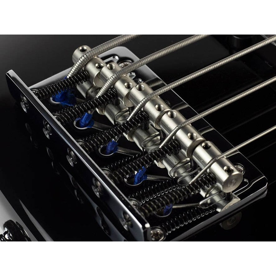 Sire P7+ A5F/BK Marcus Miller 5-snarige fretless basgitaar Black