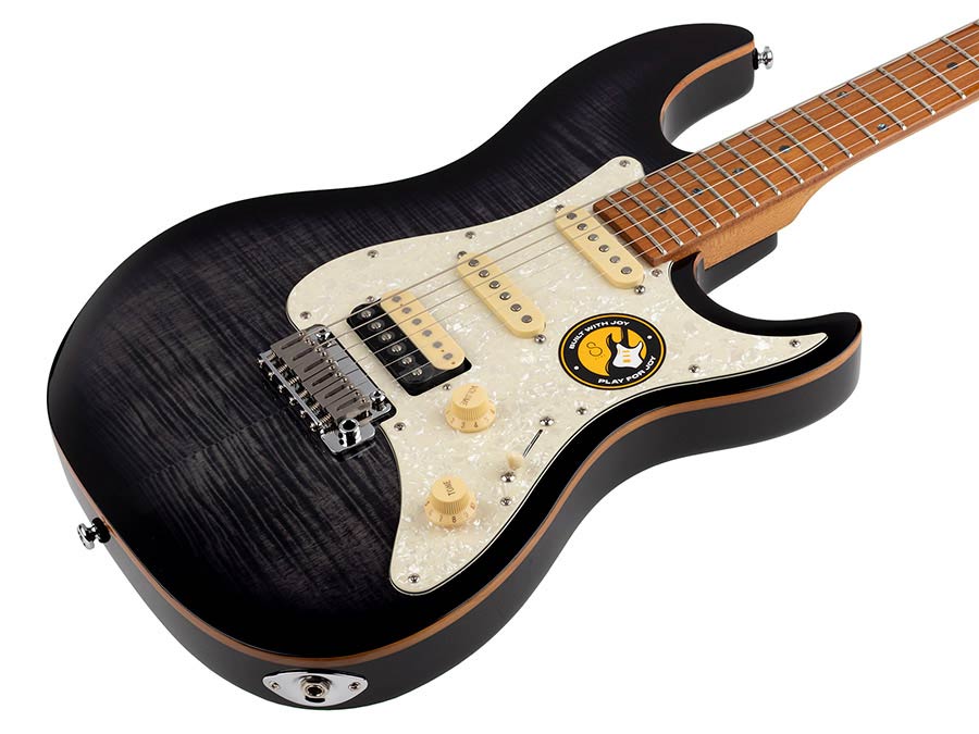 Sire Guitars S7FM/TBK electrische gitaar, S-style, elzen body, gevlamde esdoorn top, transparant zwart