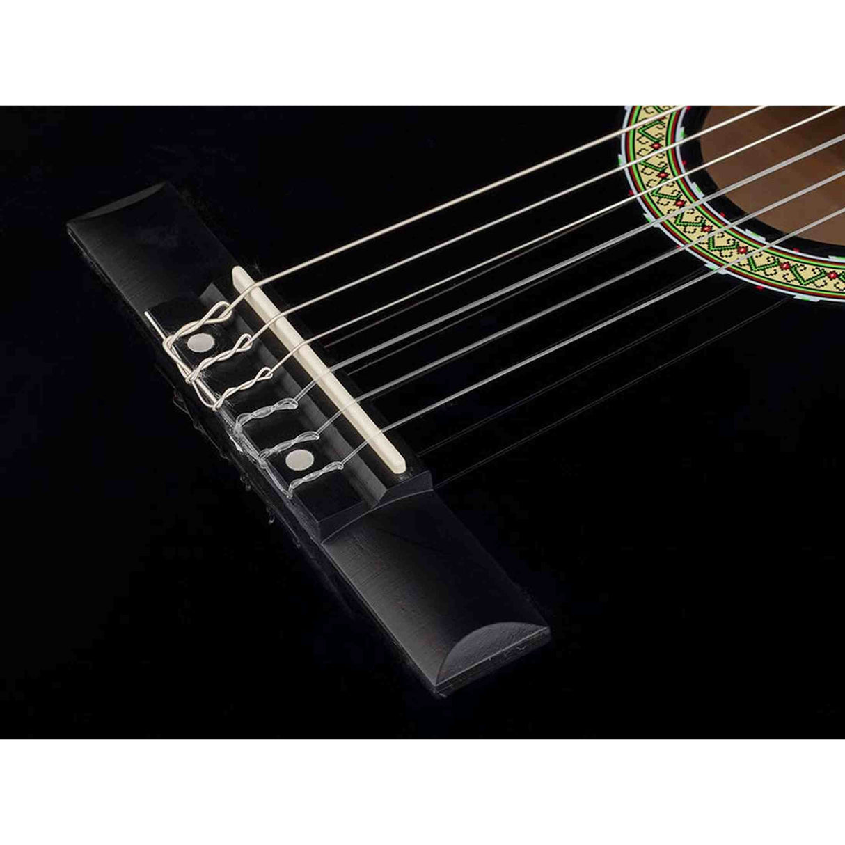 A. Martinez MTC-080/B 4/4 klassieke gitaar zwart met standaard, tas en tuner