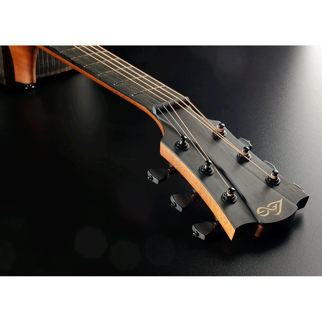 Lâg SAUVAGE-JCE Semi-Akoestische Jumbo Gitaar