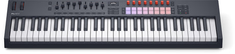 Novation FLkey2 61 master keyboard met 61 toetsen, 16 pads en 9 faders