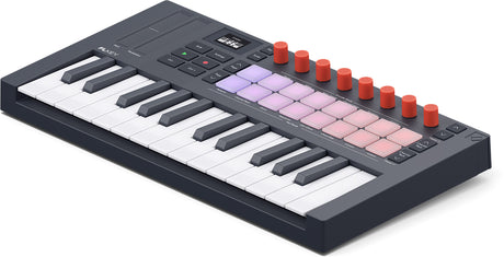 Novation FLkey2 Mini 25 toetsen, 16 pads, 8 knoppen, OLED display, grijs