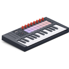 Novation FLkey2 Mini 25 toetsen, 16 pads, 8 knoppen, OLED display, grijs