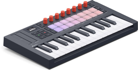 Novation FLkey2 Mini 25 toetsen, 16 pads, 8 knoppen, OLED display, grijs
