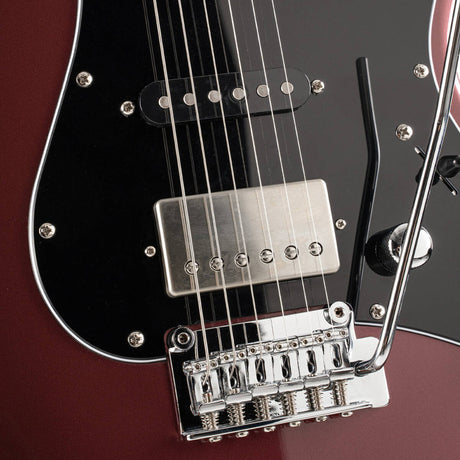 Cort G250SE VVB Elektrische Gitaar HSS Linden Roasted Maple Vivid Burgundy met 2-Punts Tremolo