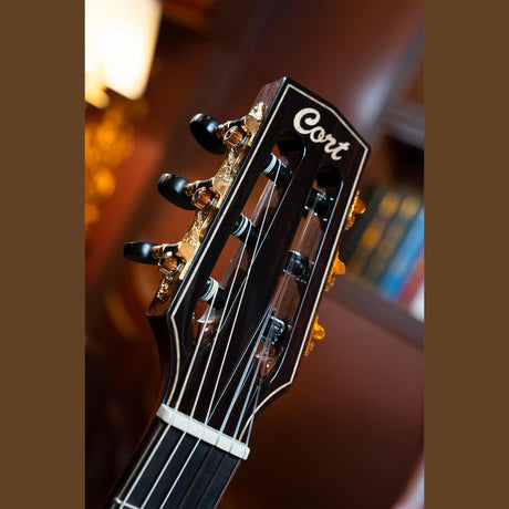 Cort Sunset Nylectric DLX TSB Nylon Elektrische Gitaar Solid Sitka Spruce met Flamed Maple Tobacco Sunburst